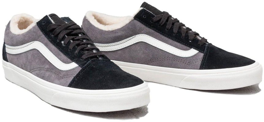 Vans Suede dan Sherpa Old Skool 'Abu-Abu Hitam' VN0A38G1UPE Shop Vans Suede dan Sherpa Old Skool 'Abu-Abu Hitam' VN0A38G1UPE