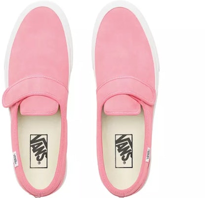 Vans 绒面革 免提便鞋 47 V 粉色/白色 VN0A3WM4VSZ Shop Vans 绒面革 免提便鞋 47 V 粉色/白色 VN0A3WM4VSZ