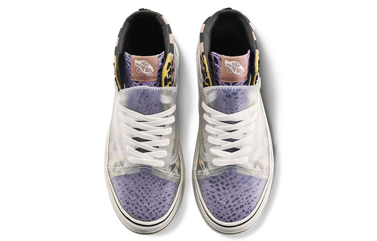 Shop Vans Super Comfycush Skool Damier Noir/Rose VN0A4UVM26I