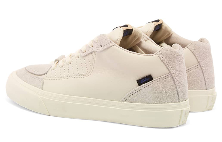 Lookbook Vans Taka Hayashi x Unisex Vault Style 98 Zapatillas Blancas VN0A4U1IXUO