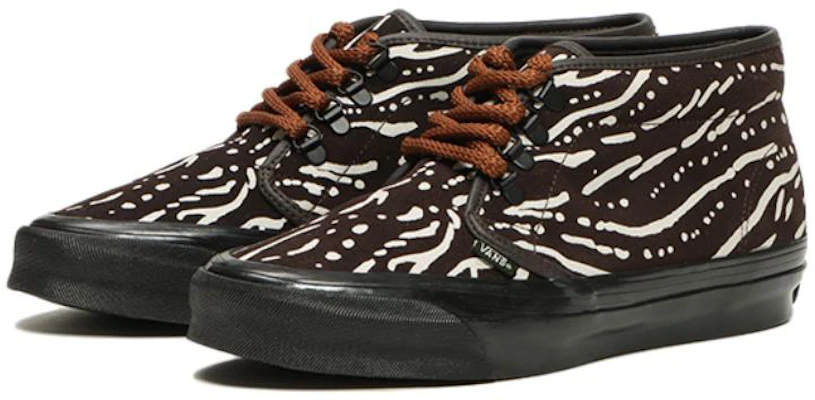 Vans Taka Hayashi x Vault OG Chukka LX ''Bruin Wit Zwart'' VN0A5FC1BRO Lookbook Vans Taka Hayashi x Vault OG Chukka LX ''Bruin Wit Zwart'' VN0A5FC1BRO