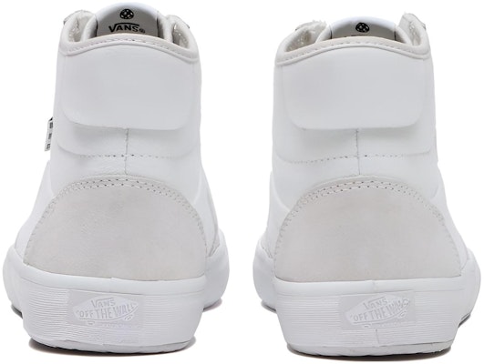 Vans Lizzie "クラウド" VN0A4BX1COI Shop Vans Lizzie "クラウド" VN0A4BX1COI