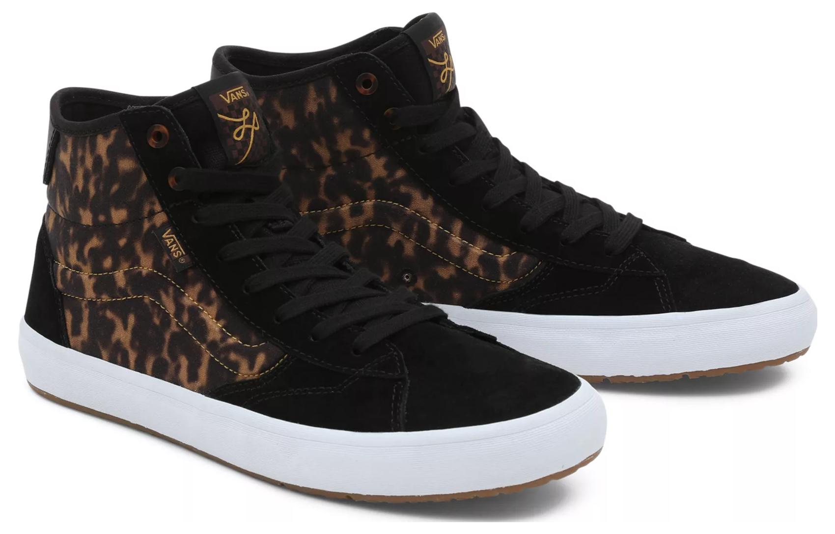 Shop LIZZIE x Vans 潮流休閒 防滑耐磨 高筒 滑板鞋 男女同款 黑棕