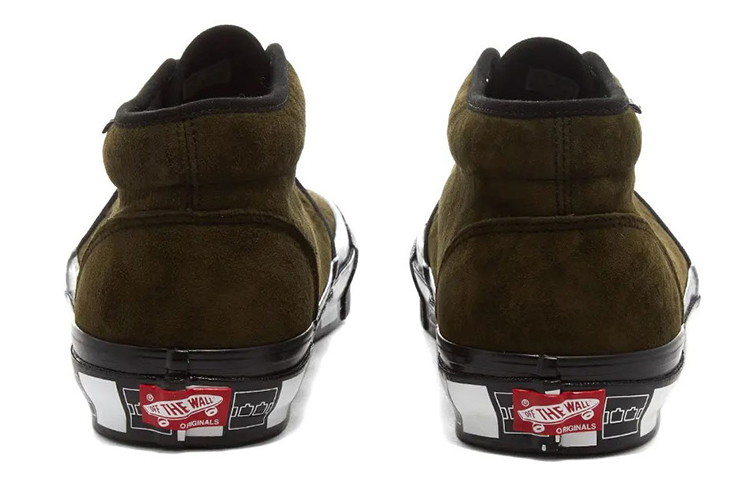 Purchase Vans The Trilogy Tapes x Vault OG Chukka LX ''Vert'' VN0A4U3G2DY