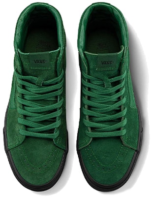Vans They Are. x Sk8-Hi 'Tahun Lembu' VN0A5HXV60M Lookbook Vans They Are. x Sk8-Hi 'Tahun Lembu' VN0A5HXV60M