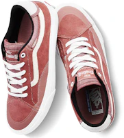 Shop Vans TNT ADV Prototype 低幫 板鞋 男女同款 粉色