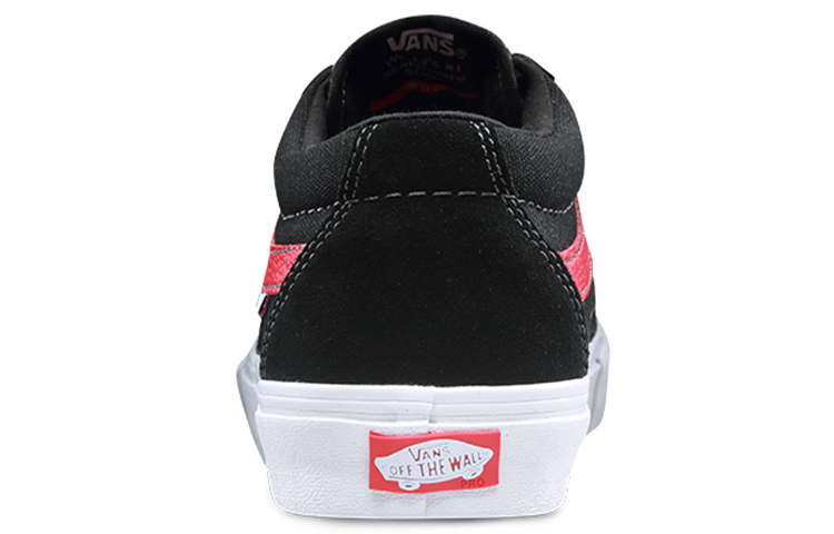 Lookbook 반스 TNT SG 소프트 그라운드 블랙 (Vans TNT SG 소프트 그라운드 블랙) VN0A346RBRR
