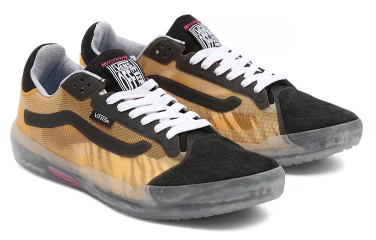 Lookbook Vans 透明 Evdnt Rw Ultimatewaffle 低筒休閒板鞋 女款 黑金