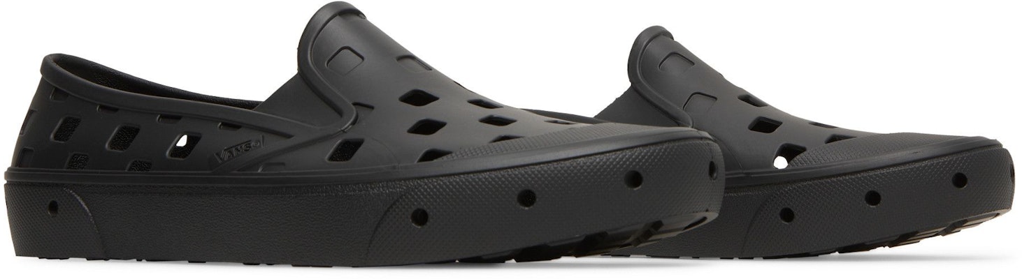 Vans Trek Slip-On 'Hitam' VN0A5HF8BLK 2