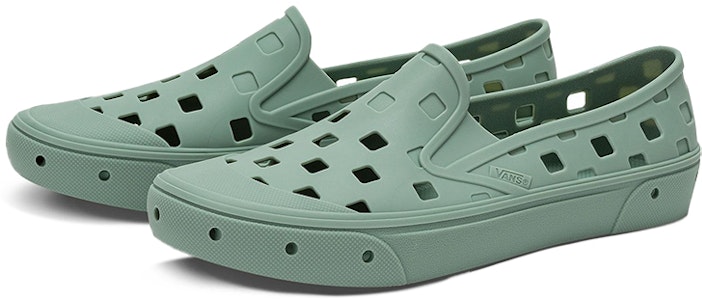 Vans Trek Slip-On 'Hijau Milieu' VN0A5HF8YV2 Order Vans Trek Slip-On 'Hijau Milieu' VN0A5HF8YV2