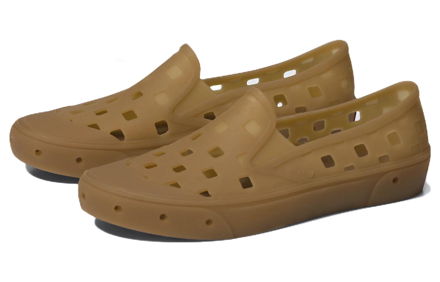 Lookbook Vans Trek Slip-On ''Light Gum'' Sneaker VN0A5HF8L2G
