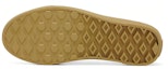Purchase Vans Trek Slip-On 'Mustard Gold' dalam Emas Kuning VN0A5HF8BAE