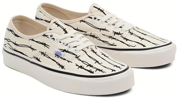 Vans UA Authentic 44 DX 阿纳海姆工厂铁丝白色鞋款 VN0A5KX4AXF Lookbook Vans UA Authentic 44 DX 阿纳海姆工厂铁丝白色鞋款 VN0A5KX4AXF