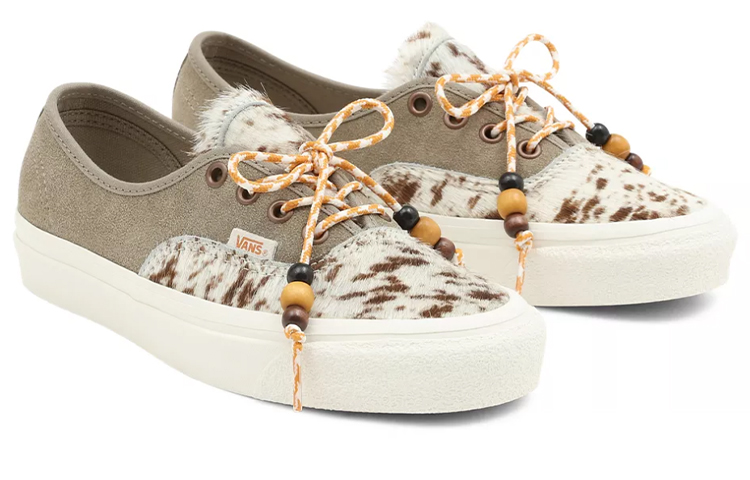 Lookbook Vans UA Authentic 44 DX 阿纳海姆工厂地球狼帕米尔配色 VN0A5KX48EJ