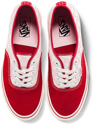 Vans UA Authentic 44 DX 阿纳海姆工厂 自由式辣椒红 VN0A5KX48EK Lookbook Vans UA Authentic 44 DX 阿纳海姆工厂 自由式辣椒红 VN0A5KX48EK