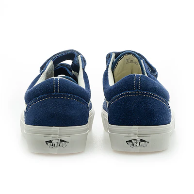 Vans UA Old Skool V 经典休闲滑板鞋 V160105007 Shop Vans UA Old Skool V 经典休闲滑板鞋 V160105007