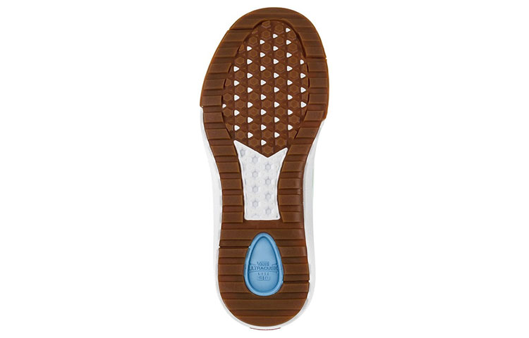 Shop Vans Ultra Range 3D Low-Top Sneakers Hijau VN0A3WMGUV5