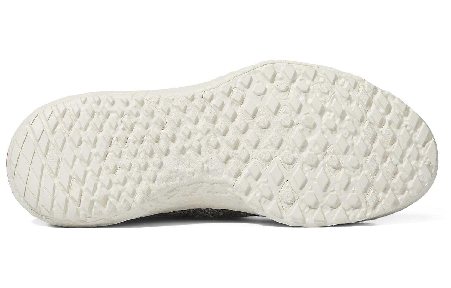 Shop ヴァンズ ウルトラレンジ グレー/ホワイト VN0A4BXBBGF