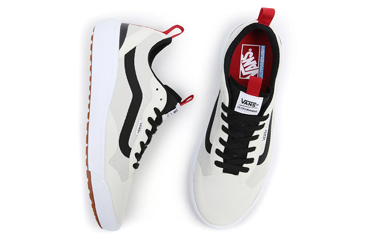 Shop Vans UltraRange Exo ''Creme Schwarz'' VN0A4U1KBWI