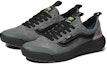 Lookbook Vans UltraRange Suede EXO SE 'Kelabu Hitam' VN0A4UWMBML