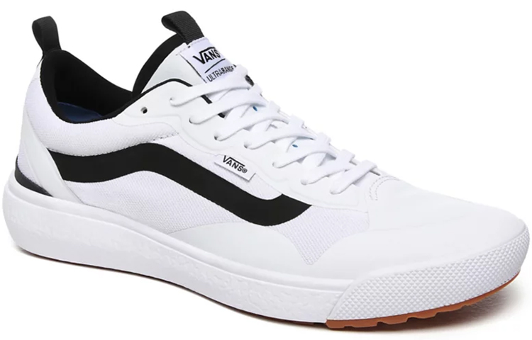 Shop Vans UltraRange EXO「白色」VN0A4U1KWHT