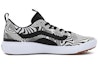 Order Vans UltraRange EXO 'Putih Hitam' VN0A4U1K1KP