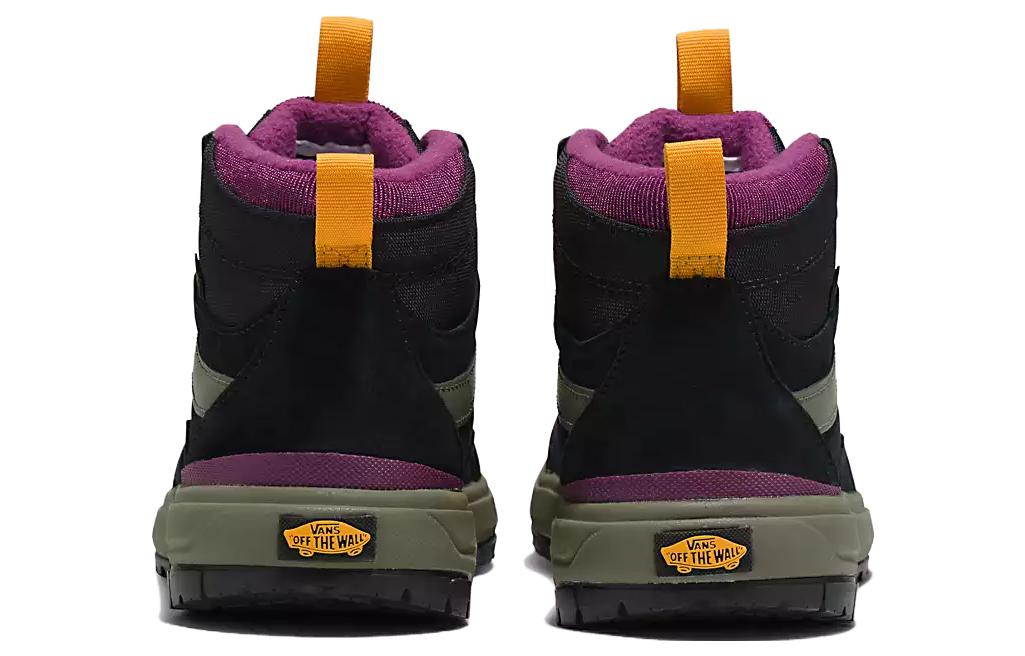 Lookbook Vans UltraRange EXO Hi MTE-1 'Hitam' VN0A5KS5BMV