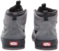 Vans UltraRange Exo Hi MTE-1 锡黑高帮鞋 VN0A5KS5PBQ Shop Vans UltraRange Exo Hi MTE-1 锡黑高帮鞋 VN0A5KS5PBQ