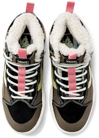 Vans Ultrarange Exo Hi MTE 'Negro Marrón' VN0A4UWJ2WG Lookbook Vans Ultrarange Exo Hi MTE 'Negro Marrón' VN0A4UWJ2WG