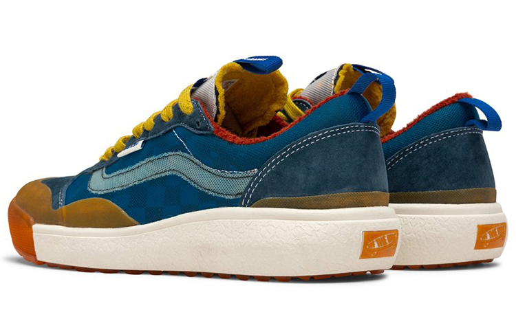 Lookbook Vans UltraRange Exo LX 'Checkerboard - Stargazer' Lelaki Kasual Sneakers VN0A4U1LXUX