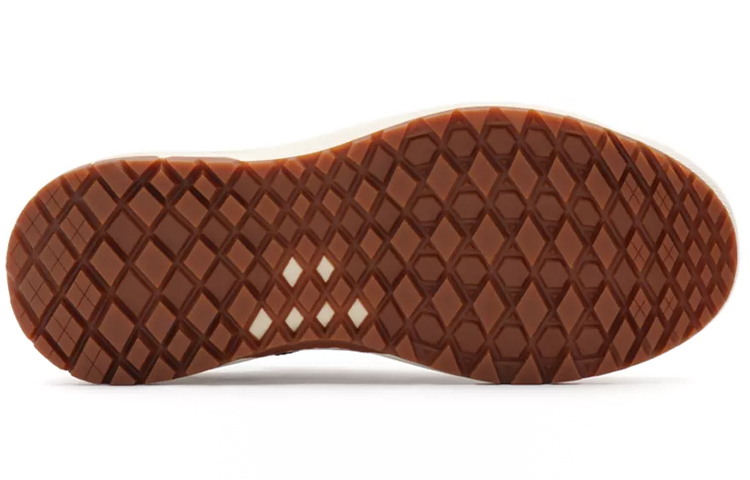 Shop Vans Ultrarange Exo Mte-1 棕色男女滑板鞋 VN0A5KS4ULE