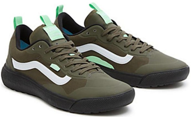 Kasut Vans UltraRange EXO 'Hijau Zaitun Putih' VN0A4U1KKEK Lookbook Kasut Vans UltraRange EXO 'Hijau Zaitun Putih' VN0A4U1KKEK