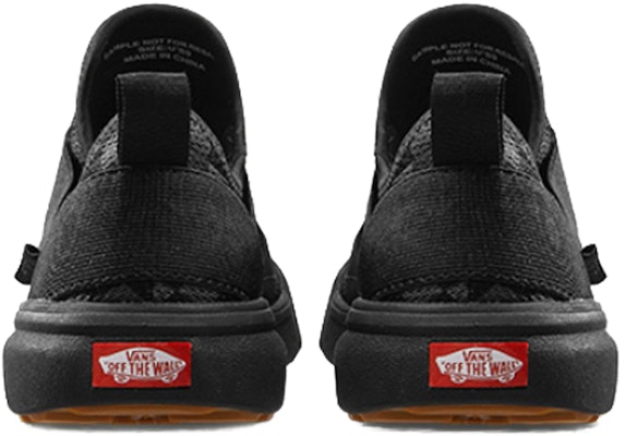 Vans UltraRange Gore-Tex '黑色棋盘格-口香糖' 运动鞋 VN0A3MVRVU4 Shop Vans UltraRange Gore-Tex '黑色棋盘格-口香糖' 运动鞋 VN0A3MVRVU4
