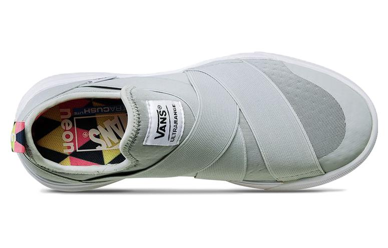 Lookbook Vans UltraRange Gore-Tex 'Neon - Glacier Grey' Kelabu Neon-Hutan. VN0A3MVRR4Z