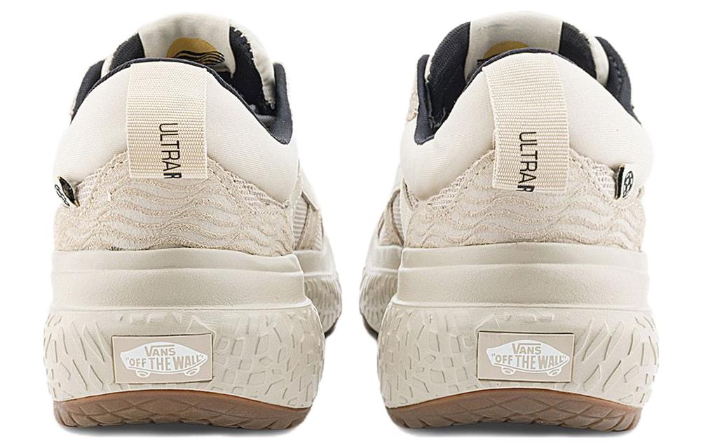 Shop Vans UltraRange Neo VR3 '米色白' VN000BCEBYS