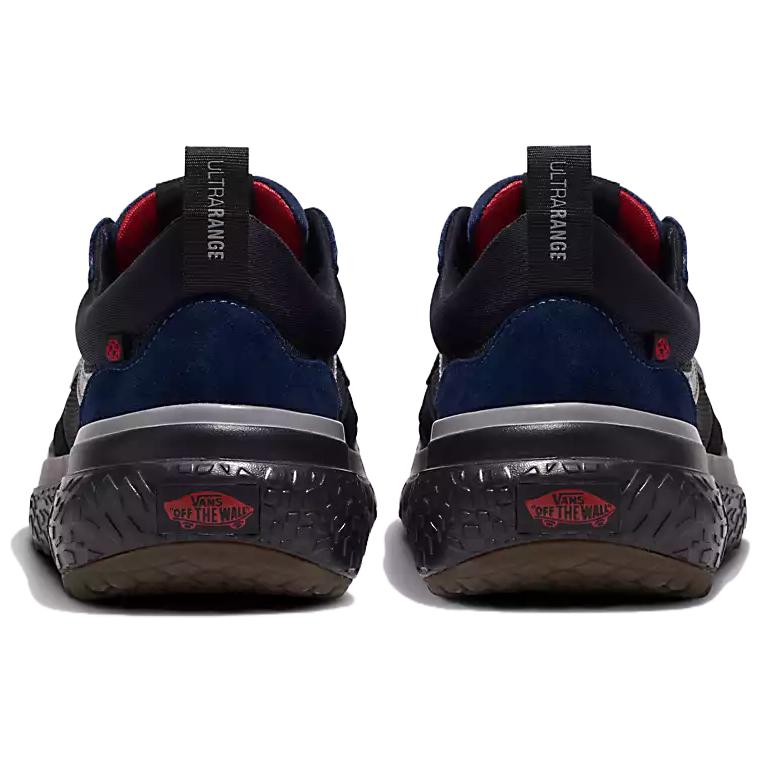 Shop Vans UltraRange Neo VR3 MTE '冲浪基础 - 黑海军蓝' VN000BCEYA6