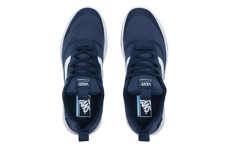 Shop Vans Ultrarange Rapidweld 防滑底 低筒滑板鞋 藍白