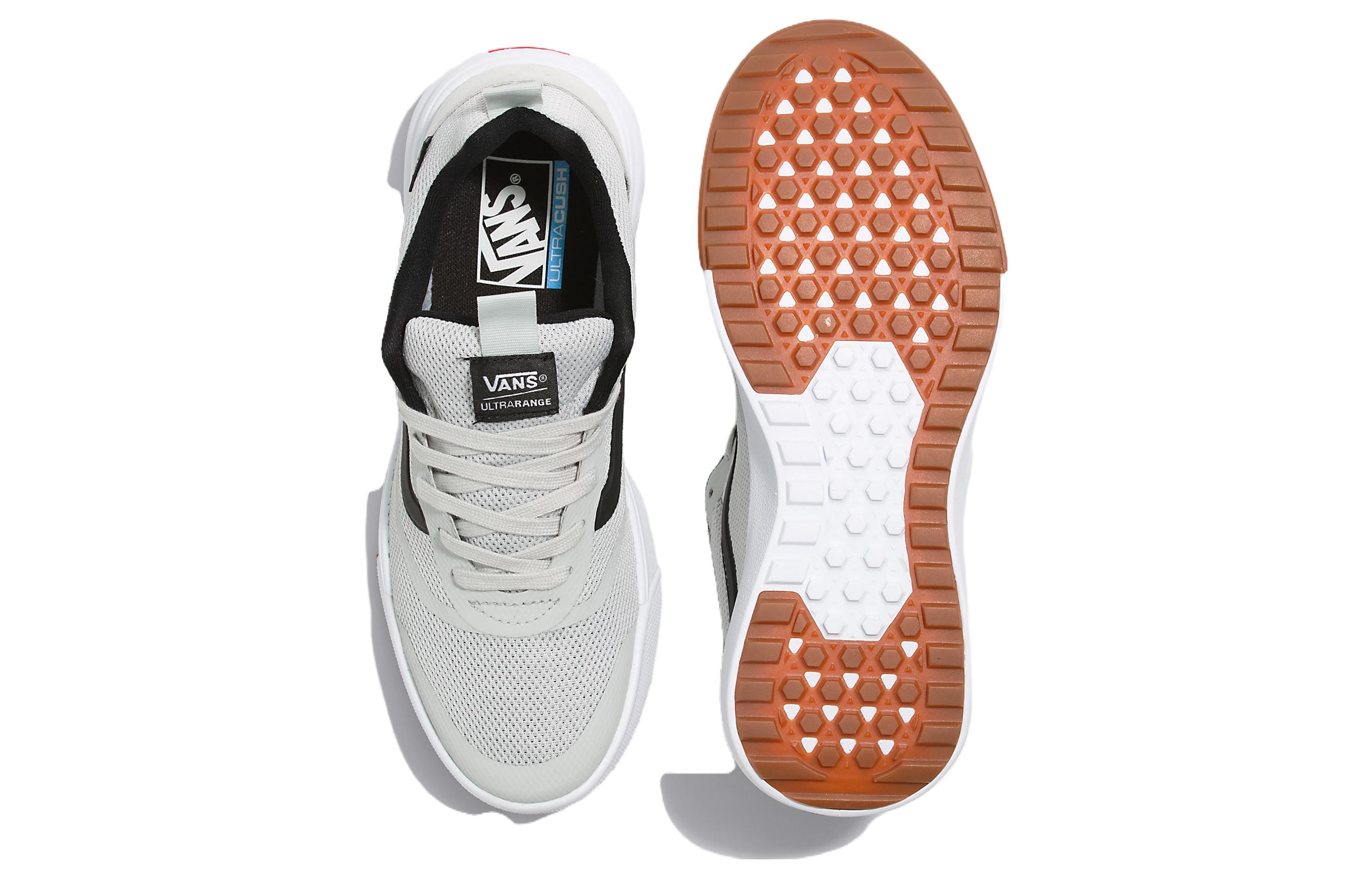 Shop Vans UltraRange Rapidweld 灰黑色运动鞋 VN0A3MVUBH7