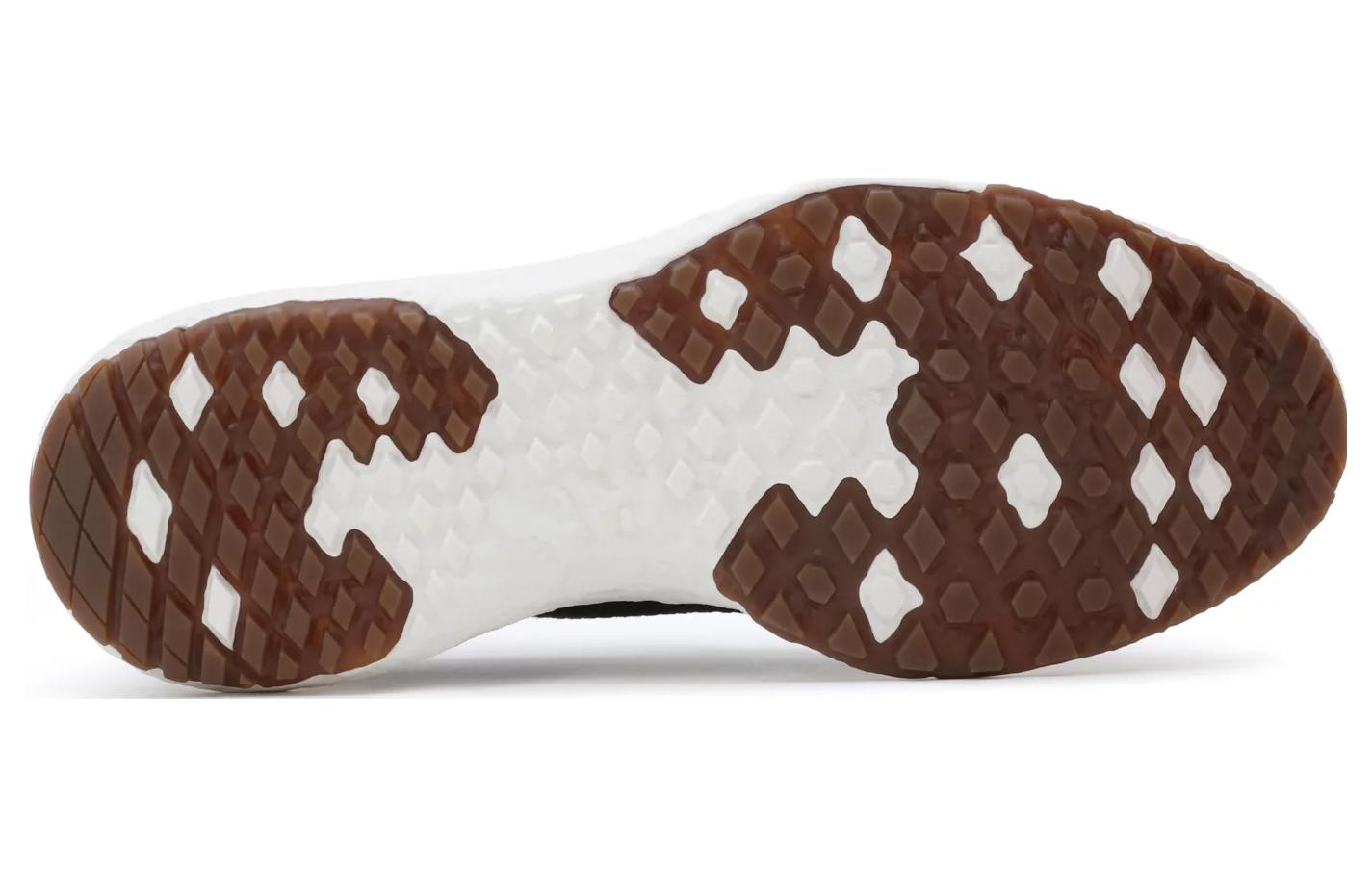 Shop Vans UltraRange VR3 ブラック (Vans UltraRange VR3 Burakku) VN0A4BXB1KP