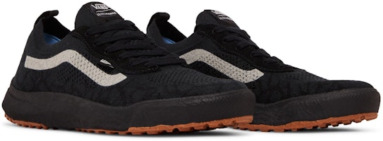 Vans UltraRange VR3 '黑色橡胶' VN0A4BXBH7I 2