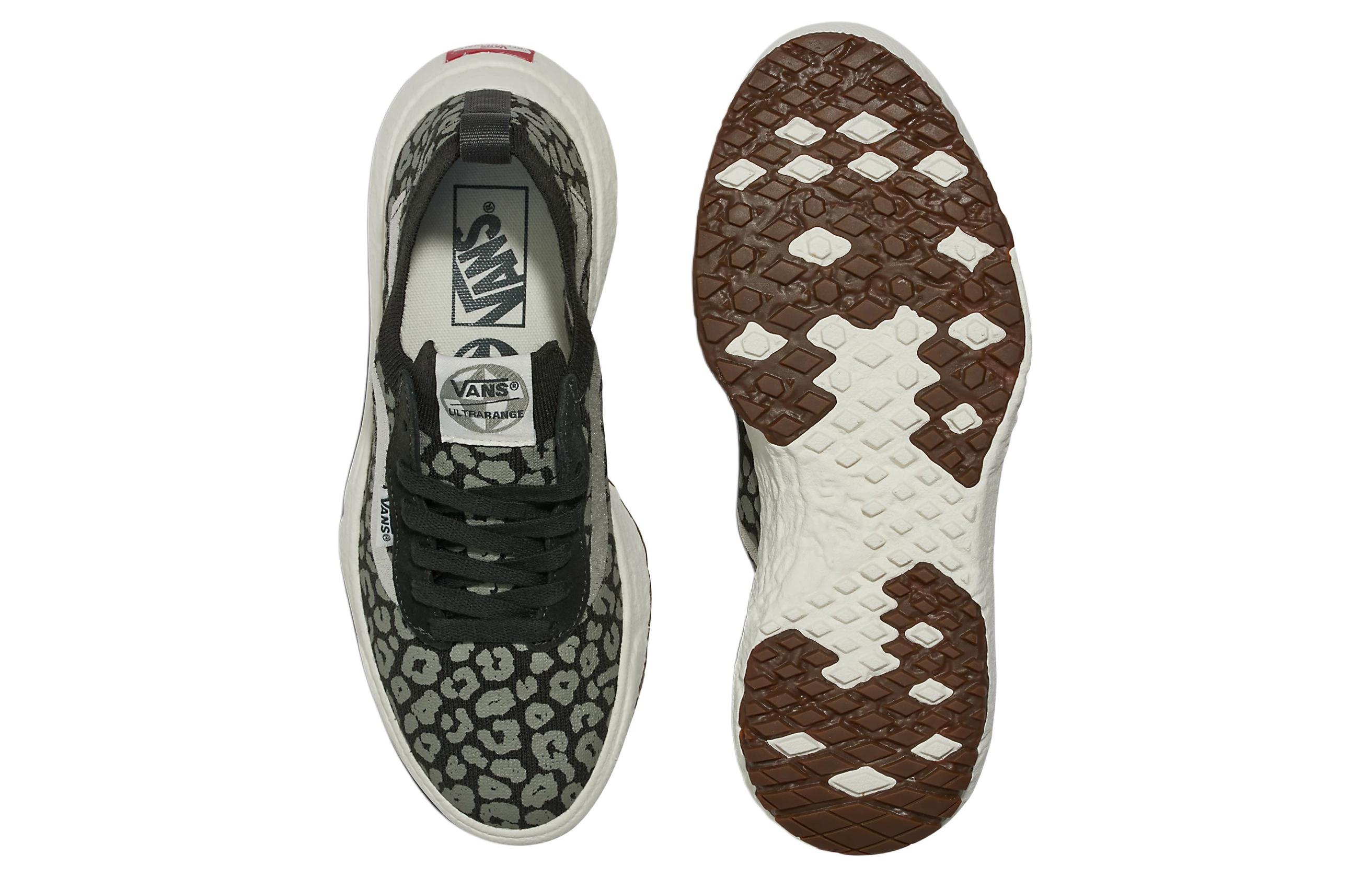 Lookbook Vans UltraRange VR3 'Cheetah Perak Hitam' VN0A4BXBBXC