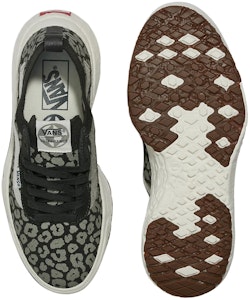 Vans Cheetah UltraRange VR3 減震耐磨 低幫 板鞋 男女同款 銀黑 Lookbook Vans Cheetah UltraRange VR3 減震耐磨 低幫 板鞋 男女同款 銀黑