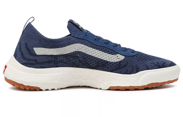 Order Vans UltraRange VR3 ''Donker Denim'' VN0A4BXBDDN