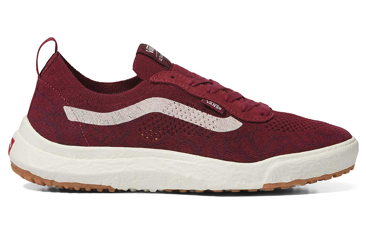 Order Vans UltraRange VR3 'Rojo Blanco' VN0A4BXBPRT