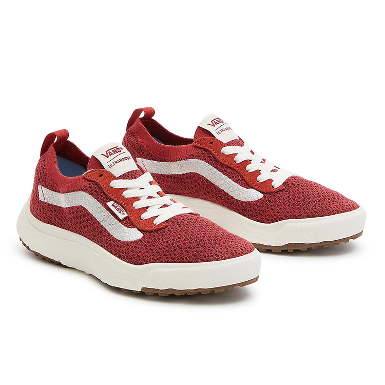 Lookbook Vans UltraRange VR3 ''Rosso Bianco'' VN0A4BXBRED