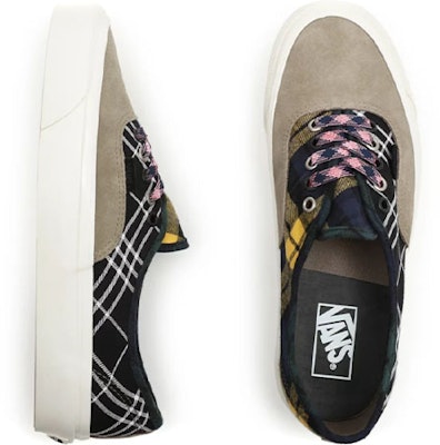 Vans Unisex Anaheim Factory Authentic 44 DX Sneakers Black/Brown VN0A5KX48F8 Shop Vans Unisex Anaheim Factory Authentic 44 DX Sneakers Black/Brown VN0A5KX48F8