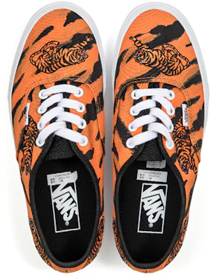 Vans オーセンティック ローカット 黒/オレンジ VN0A5KRDORA Purchase Vans オーセンティック ローカット 黒/オレンジ VN0A5KRDORA