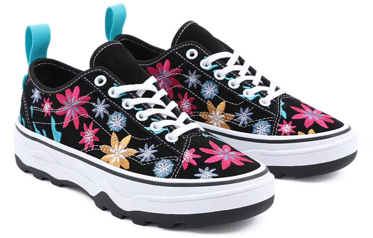 Lookbook Vans Craft Sentry Old Skool 休閒板鞋 男女通款 黑色繡花