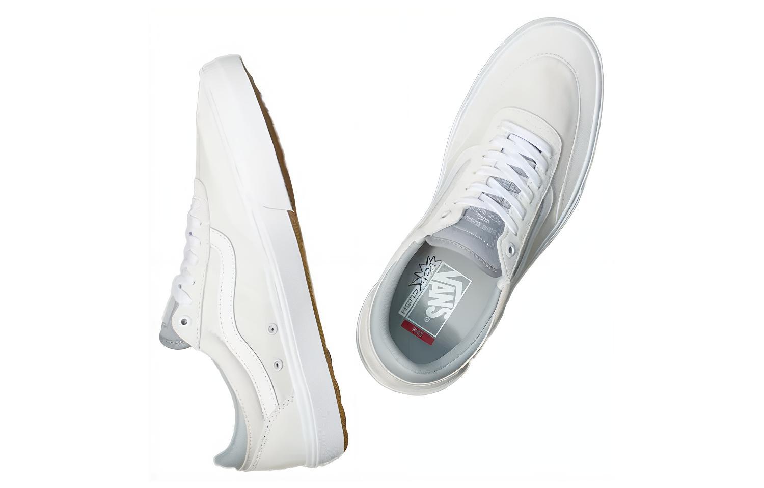 Lookbook Vans Unisex Gilbert Crockett 2 Pro Sepatu Sneakers Putih VN0A5HES3EX