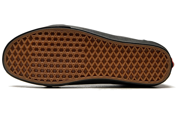 Shop Vans Unisex Old Skool Sepatu Sneakers Hitam/Merah VN0A5A092HH